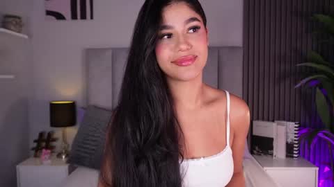 Mia  online show from April 21, 2026, 12:44 pm