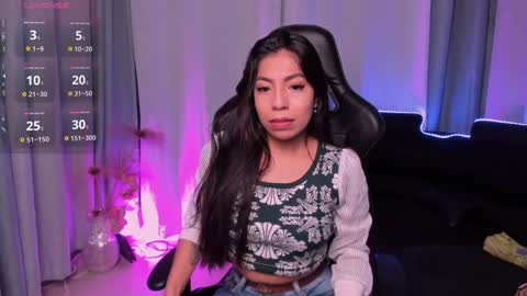 Mia online show from December 29, 2024, 1:38 pm