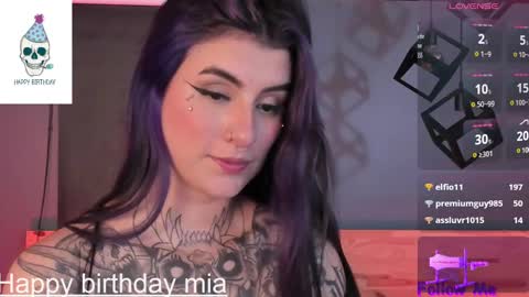 Val  online show from December 6, 2024, 12:23 am