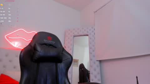    online show from January 28, 2025, 12:11 pm