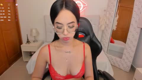    online show from February 23, 2025, 7:38 pm