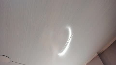 Mia online show from October 29, 2025, 2:58 am