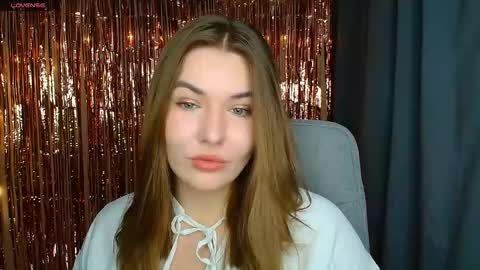 mia_lemm online show from January 7, 2026, 9:12 am