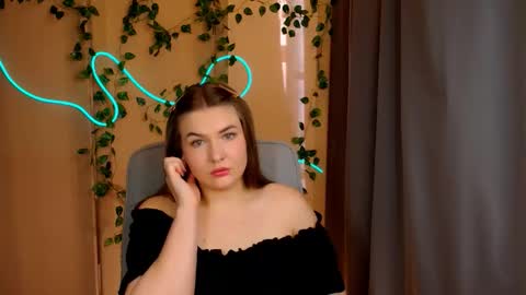 Snapshot of mia_lemm chatting on April 29, 2026, 7:12 am mia_lemm online show from April 29, 2026, 7:12 am