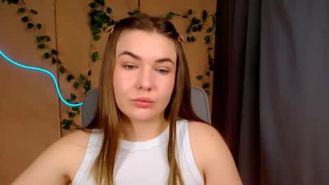 Snapshot of mia_lemm chatting on May 4, 2026, 6:31 am mia_lemm online show from May 4, 2026, 6:31 am