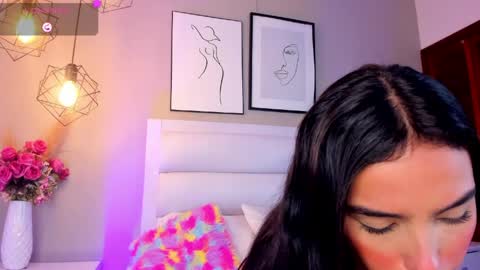 mia levy online show from April 16, 2026, 9:39 pm