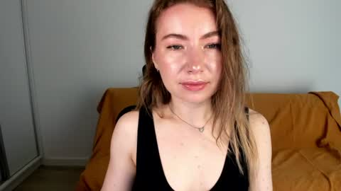 Snapshot of mia_luxx92 chatting on June 20, 2026, 7:22 am Mia online show from June 20, 2026, 7:22 am