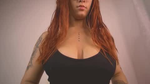 mia independent model online show from February 11, 2026, 12:21 pm