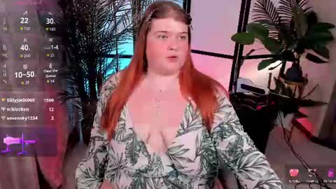 Snapshot of mia_of_your_dreams chatting on July 28, 2026, 7:39 pm Sweet Mia online show from July 28, 2026, 7:39 pm