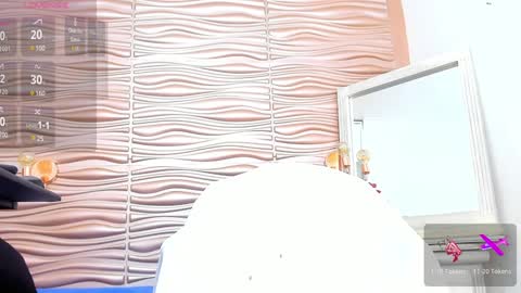 Snapshot of mia_pineda chatting on January 20, 2025, 1:39 am Mariana online show from January 20, 2025, 1:39 am