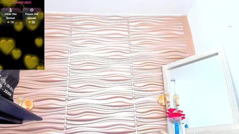 Snapshot of mia_pineda chatting on March 3, 2025, 1:42 am Mariana online show from March 3, 2025, 1:42 am