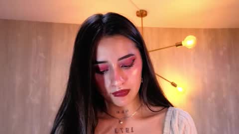 MIA online show from November 8, 2025, 1:39 am