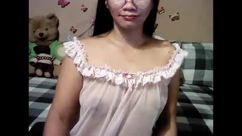 mia_rein online show from January 8, 2025, 12:47 pm