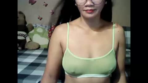 mia_rein online show from October 12, 2025, 7:51 am