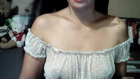 Snapshot of mia_rein chatting on June 30, 2026, 1:34 pm mia_rein online show from June 30, 2026, 1:34 pm