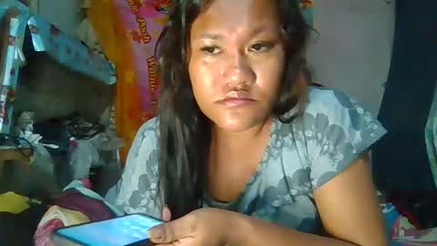 mia_revita online show from April 18, 2026, 9:15 pm