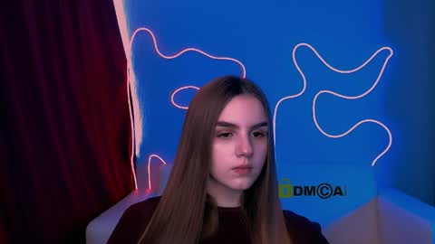 mia online show from April 30, 2026, 9:15 am
