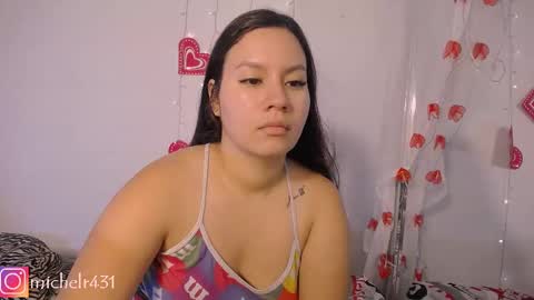 mia reys online show from March 10, 2025, 10:48 am