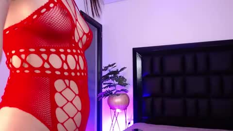 mia online show from March 10, 2026, 5:34 am