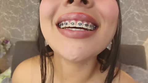 Mia Roux online show from February 28, 2025, 1:05 am