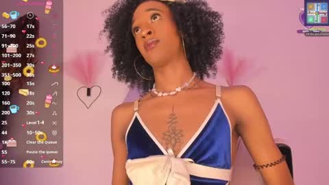 Snapshot of mia_royal chatting on May 10, 2026, 2:33 pm mia_royal online show from May 10, 2026, 2:33 pm