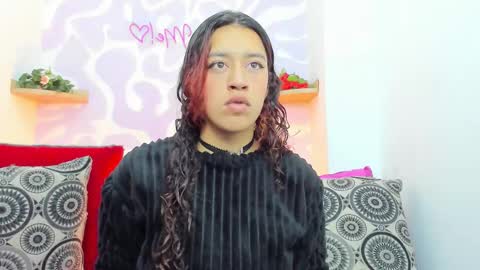 Mia . online show from February 9, 2026, 12:31 pm