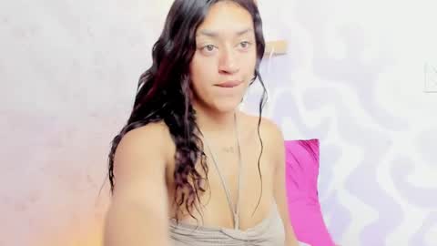 Mia . online show from April 11, 2026, 11:03 am