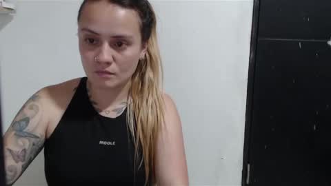 Mia Sepulveda online show from January 8, 2025, 1:21 am