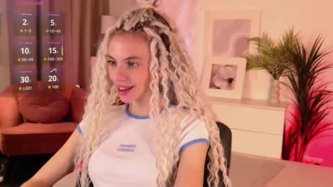 Mia online show from January 15, 2026, 6:29 am