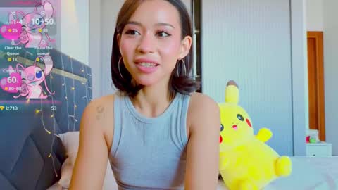 Mia online show from March 11, 2025, 6:21 am