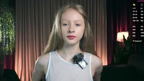 Mia online show from December 16, 2025, 1:49 pm