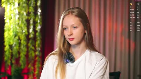 Mia online show from January 19, 2026, 3:05 pm