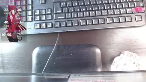 MIA  online show from November 10, 2025, 1:32 pm