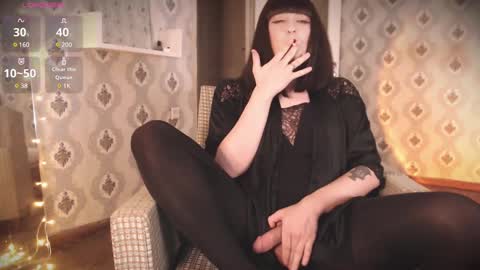 mia_wallase online show from February 25, 2025, 9:35 pm