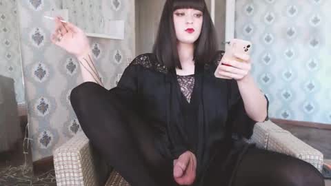 Snapshot of mia_wallase chatting on May 12, 2026, 2:58 pm mia_wallase online show from May 12, 2026, 2:58 pm
