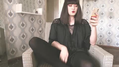 Snapshot of mia_wallase chatting on May 24, 2026, 4:06 am mia_wallase online show from May 24, 2026, 4:06 am