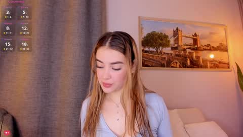 Mia White  online show from January 30, 2025, 12:27 pm