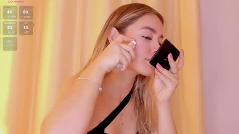 Mia White  online show from December 16, 2025, 12:54 pm