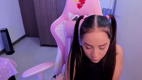 Snapshot of miaa_06 chatting on February 22, 2025, 2:17 am mia nicolle online show from February 22, 2025, 2:17 am