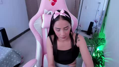 Snapshot of miaa_06 chatting on March 3, 2025, 4:46 pm mia nicolle online show from March 3, 2025, 4:46 pm