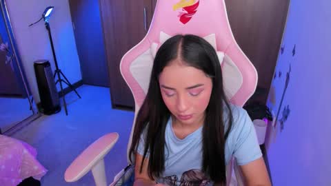 Snapshot of miaa_06 chatting on December 23, 2025, 12:08 am mia nicolle online show from December 23, 2025, 12:08 am