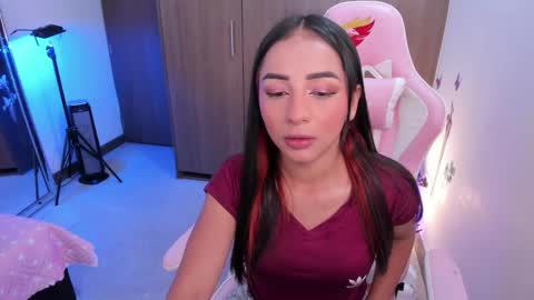 Snapshot of miaa_06 chatting on January 7, 2026, 1:52 am mia nicolle online show from January 7, 2026, 1:52 am