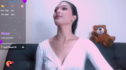 Snapshot of miaa_heart chatting on December 2, 2024, 2:41 pm Mia online show from December 2, 2024, 2:41 pm