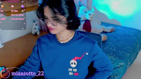 Maria Fernanda online show from January 8, 2025, 3:51 am