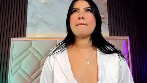 Miaa Farrel online show from September 13, 2025, 7:13 pm