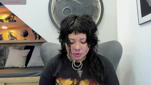 Mia online show from March 27, 2026, 1:00 pm