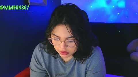 Mia online show from September 16, 2025, 12:11 am