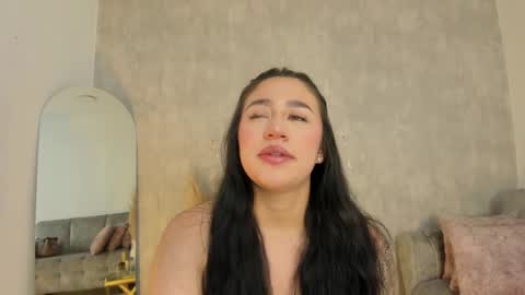 miacooper online show from January 22, 2025, 12:27 pm