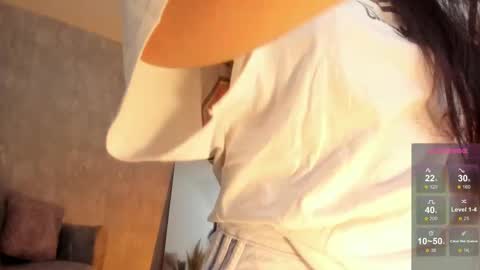 miacooper online show from October 6, 2025, 12:24 pm