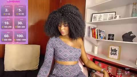 Snapshot of miaderail chatting on December 20, 2024, 2:19 am Sofi online show from December 20, 2024, 2:19 am